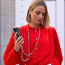 Cordão de Pedras para Telemóvel