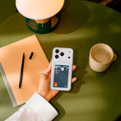 Capa de Silicone com Proteção para a Câmara e Porta-cartões para iPhone 17 Pro Max -La Casa de las Carcasas, Acessórios e Capas 