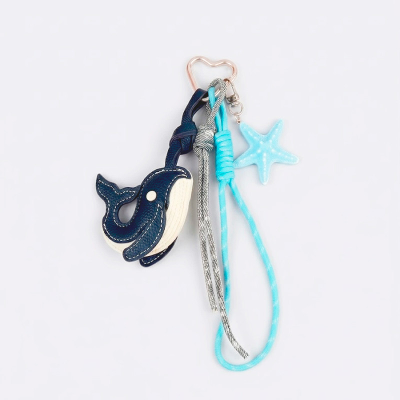 Charm Porta-chaves Baleia Kawaii | La Casa de las Carcasas