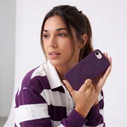 Funda Ultra Suave compatible con Magsafe para iPhone 16e