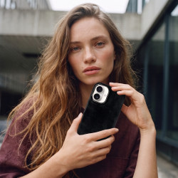 Funda Velvet para iPhone 17