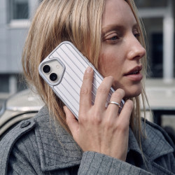 Funda Titan para iPhone 17